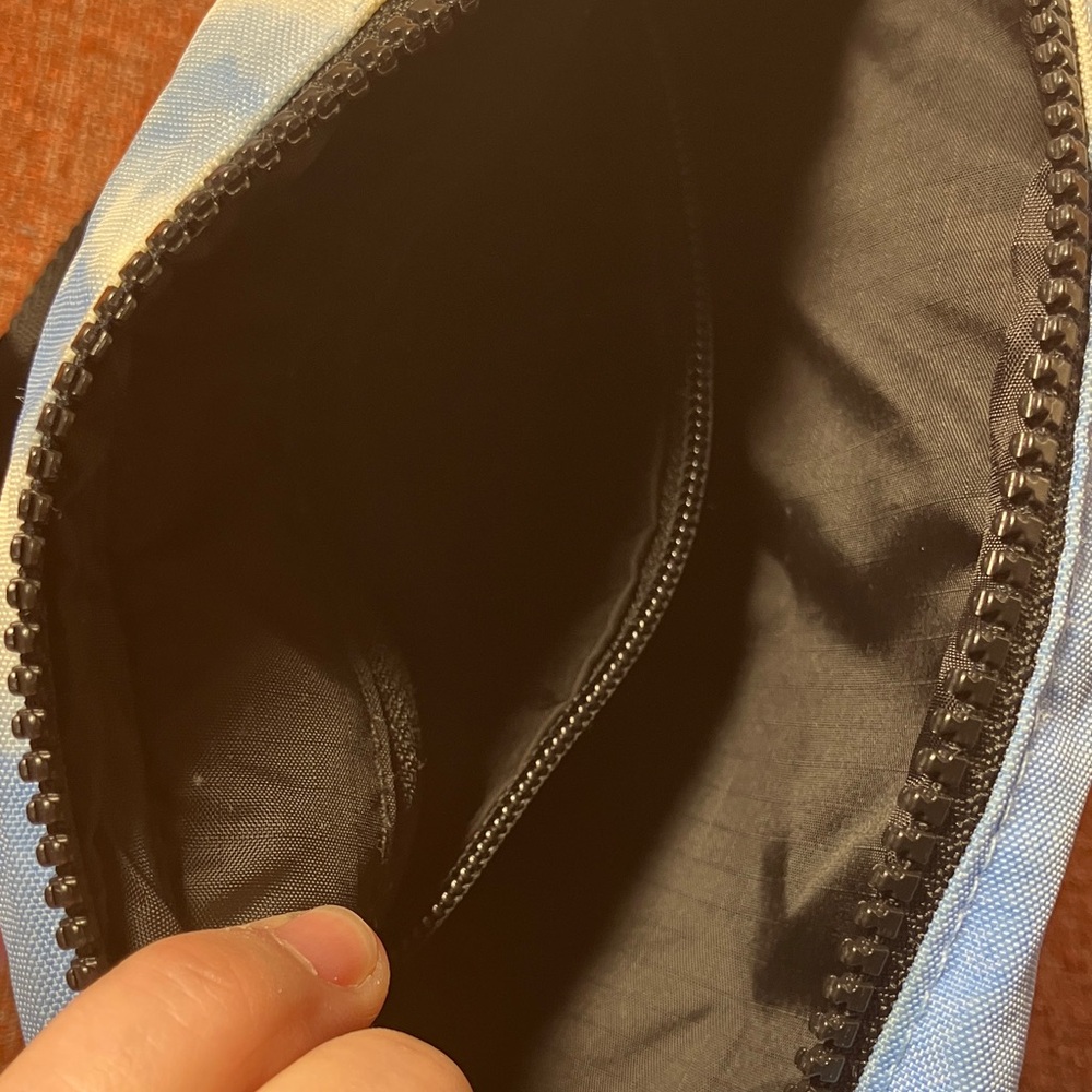 Baggu Camera Crossbody bag - Picture 2 of 2